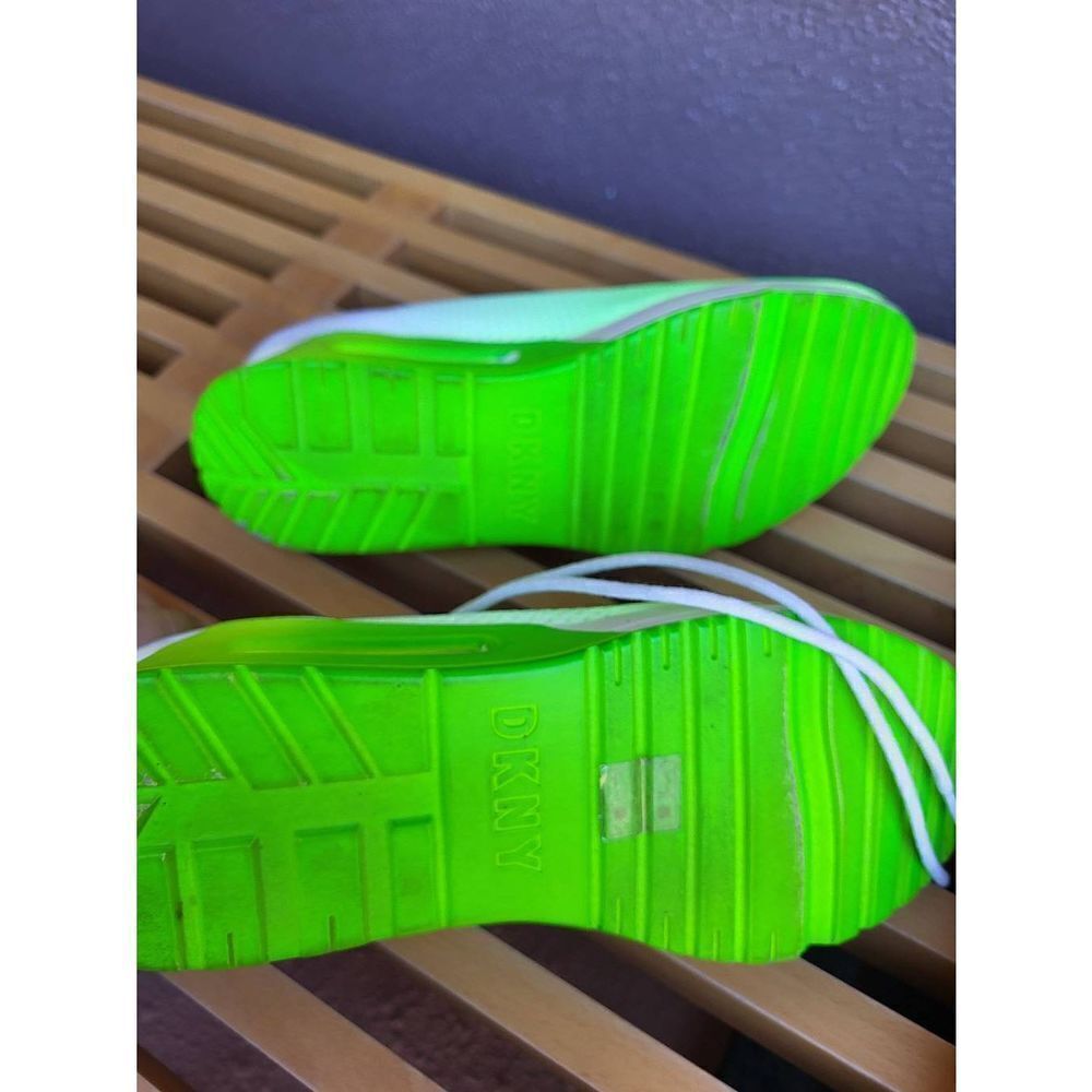 New DKNY lemon sneakers 8.5p - Picture 3 of 7